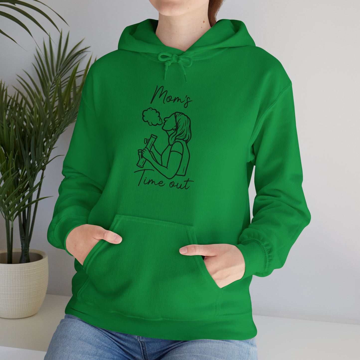 MOM'S TIME OUT - Unisex Heavy Blend™ Hooded Sweatshirt