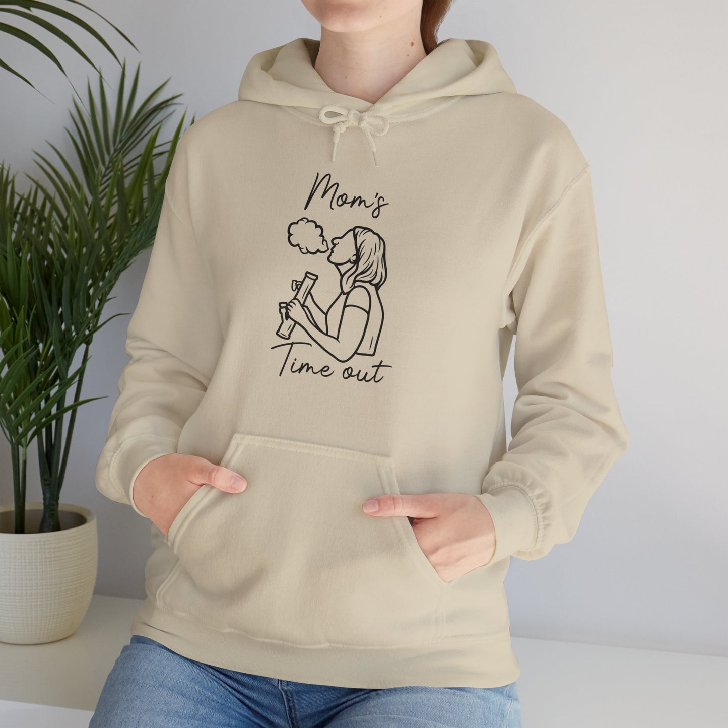 MOM'S TIME OUT - Unisex Heavy Blend™ Hooded Sweatshirt